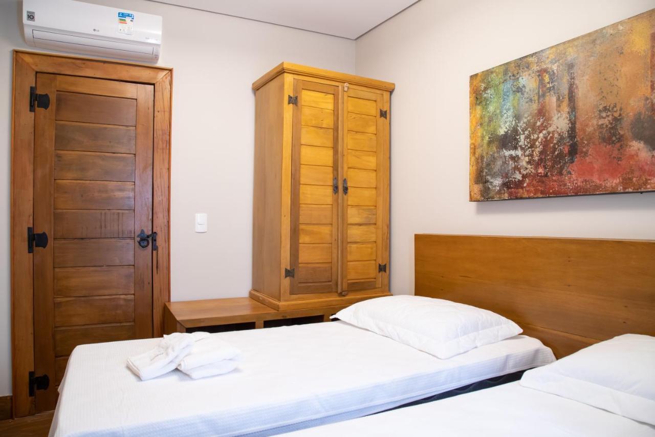 Espaco 250 - Apto Mobiliado, 3 Quartos, Sendo Uma Suite, Banheiro Social, Cozinha Completa, Sala De Estar, Ar Condicionado, Tv E Internet Tiradentes Dış mekan fotoğraf