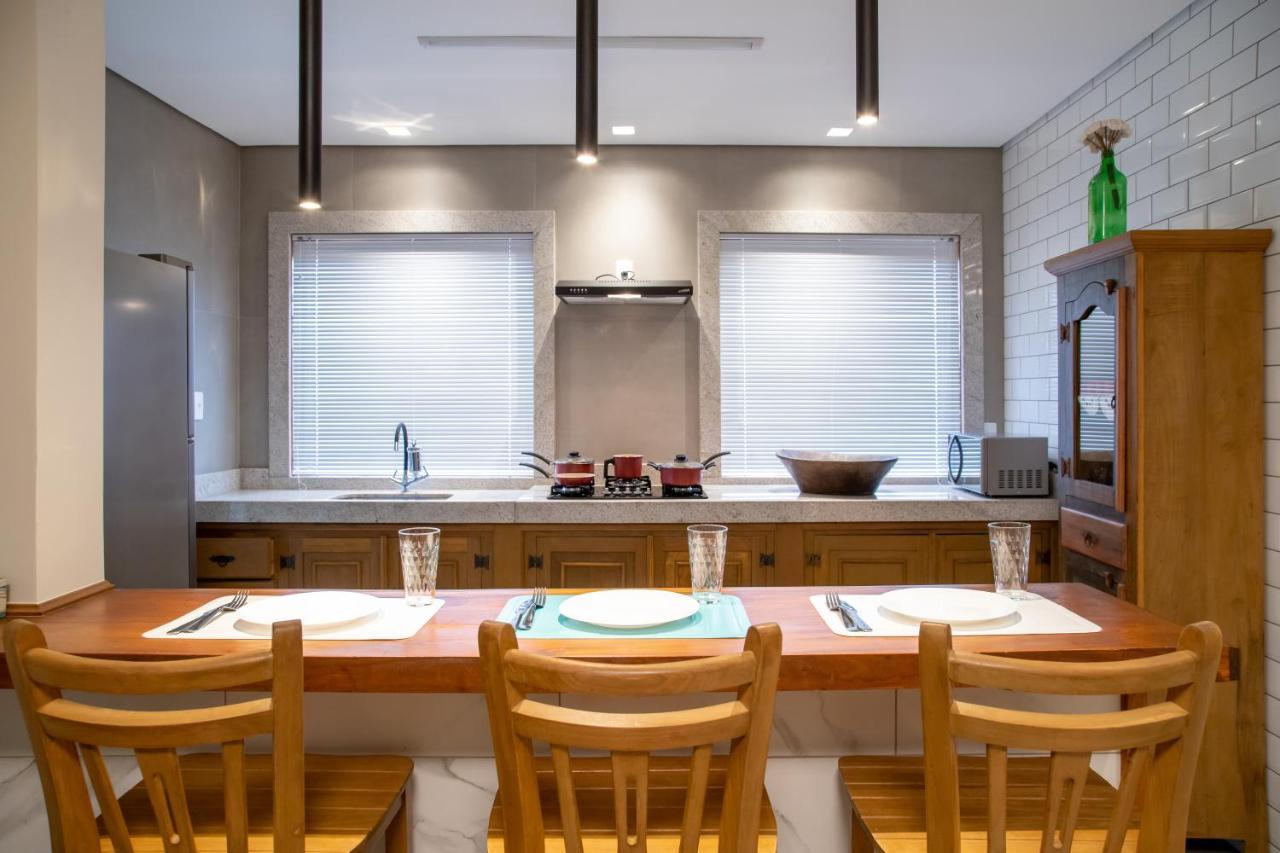 Espaco 250 - Apto Mobiliado, 3 Quartos, Sendo Uma Suite, Banheiro Social, Cozinha Completa, Sala De Estar, Ar Condicionado, Tv E Internet Tiradentes Dış mekan fotoğraf