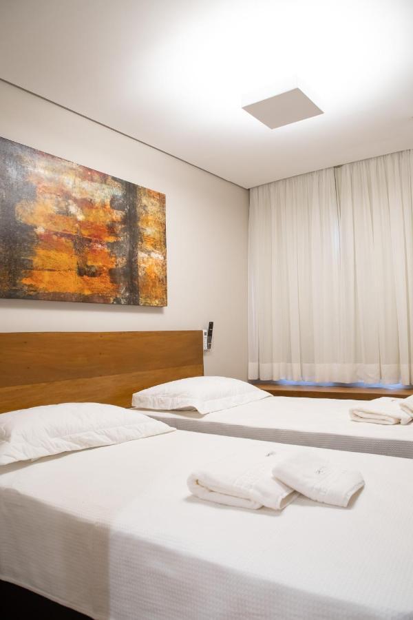 Espaco 250 - Apto Mobiliado, 3 Quartos, Sendo Uma Suite, Banheiro Social, Cozinha Completa, Sala De Estar, Ar Condicionado, Tv E Internet Tiradentes Dış mekan fotoğraf