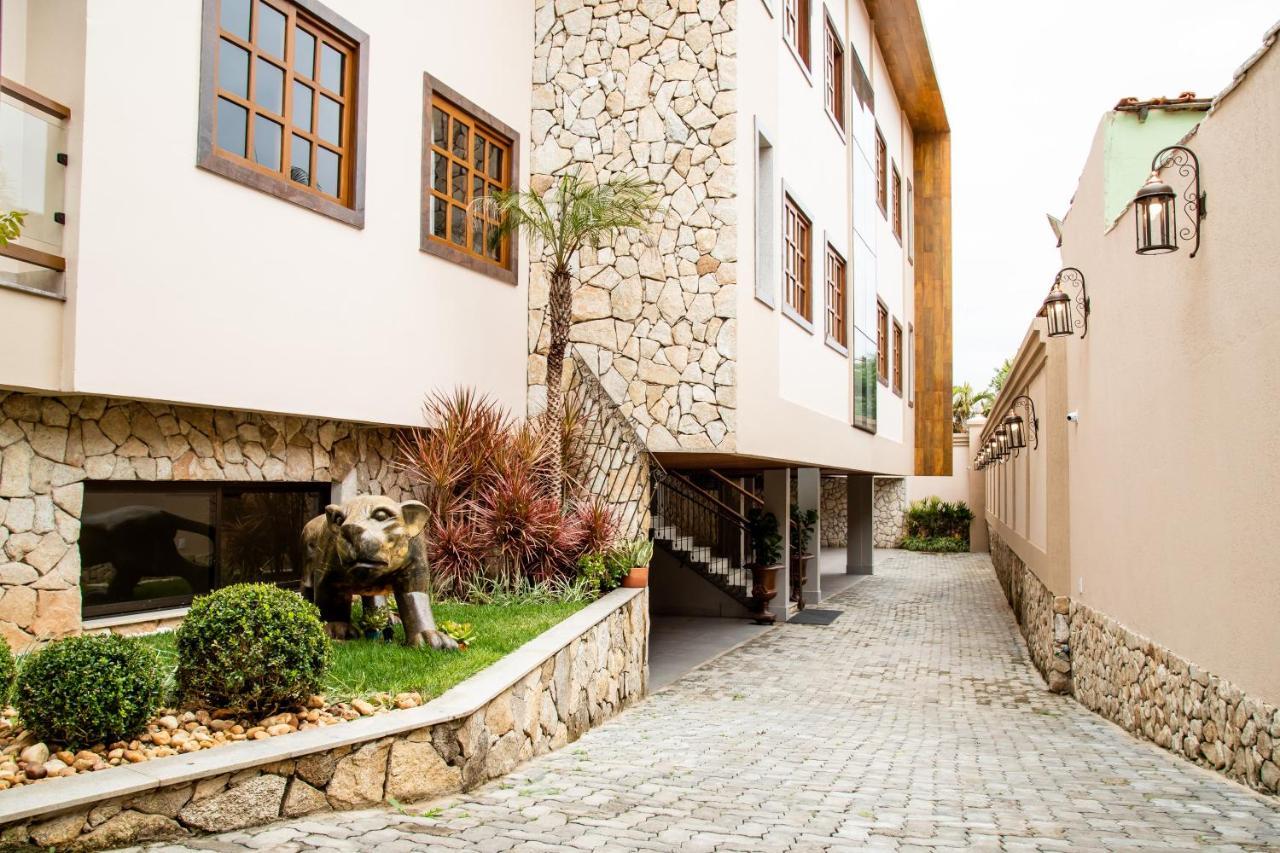 Espaco 250 - Apto Mobiliado, 3 Quartos, Sendo Uma Suite, Banheiro Social, Cozinha Completa, Sala De Estar, Ar Condicionado, Tv E Internet Tiradentes Dış mekan fotoğraf
