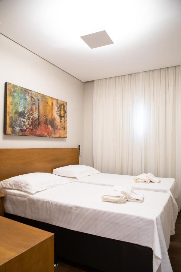 Espaco 250 - Apto Mobiliado, 3 Quartos, Sendo Uma Suite, Banheiro Social, Cozinha Completa, Sala De Estar, Ar Condicionado, Tv E Internet Tiradentes Dış mekan fotoğraf